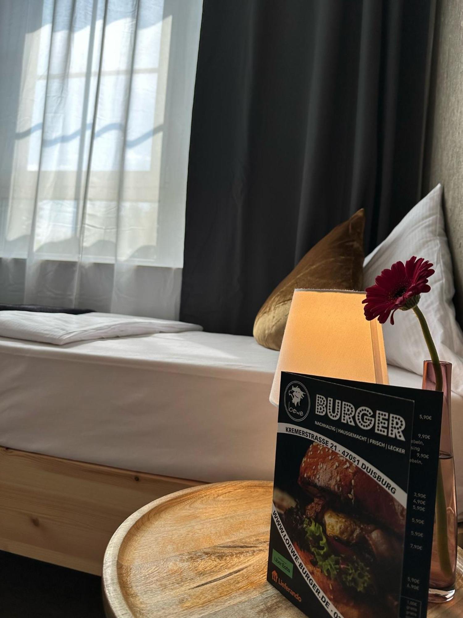 Hotel Restaurant Zum Loewen Duisburg Exteriér fotografie